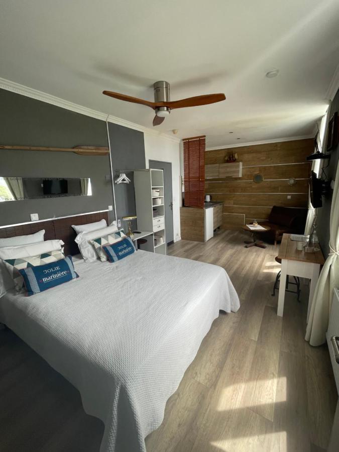 Villa-Chateau Les Terrasses - Tamaris, Plage Des Sablettes, Mer Au Bas De La Propriete La Seyne-sur-Mer Eksteriør billede