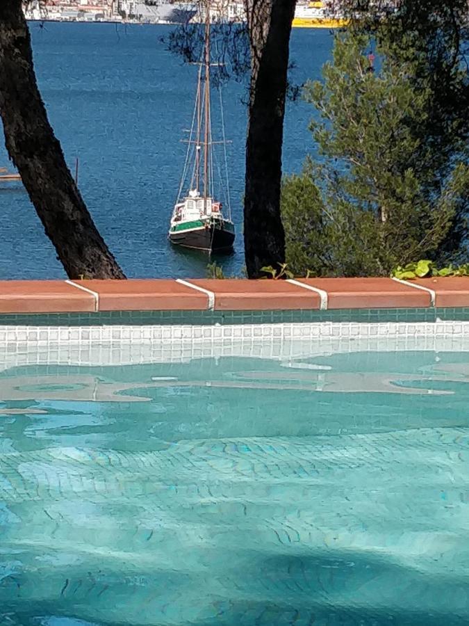 Villa-Chateau Les Terrasses - Tamaris, Plage Des Sablettes, Mer Au Bas De La Propriete La Seyne-sur-Mer Eksteriør billede